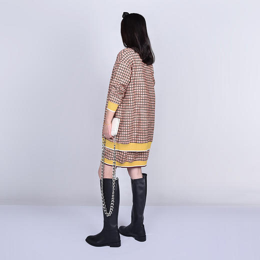 SAINT L’UCK/圣媛女装   时尚休闲彩条针织半身裙SA320B01 商品图2