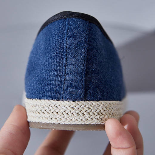 非遗传承与现代结合 以草药纳底的本草布鞋 商品图3