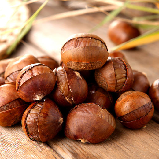 来自地理标识产地 种植的开口板栗 88g/袋 商品图1