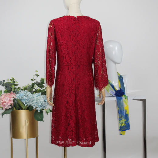 FOCALS福柯斯秋季蕾丝圆领七分袖修身中长款连衣裙FYBAX017R2 商品图2