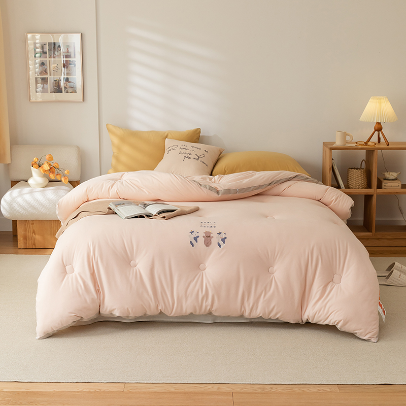 自然醒牛奶绒养肤被子家用磨毛卡通刺绣款被芯四季通用冬被加厚保暖单人春秋被LFS