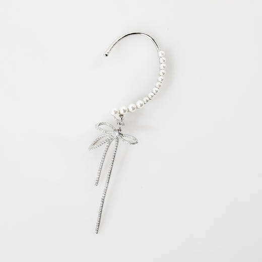 价值1390 HF何&方贝珠蝴蝶结耳环 反向耳挂（单只右耳）简约小众耳坠耳扣耳饰品 气质拿捏得死死的 与众不同 商品图6