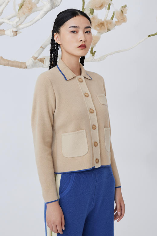 针梭相拼翻领羊绒女开衫 商品图0