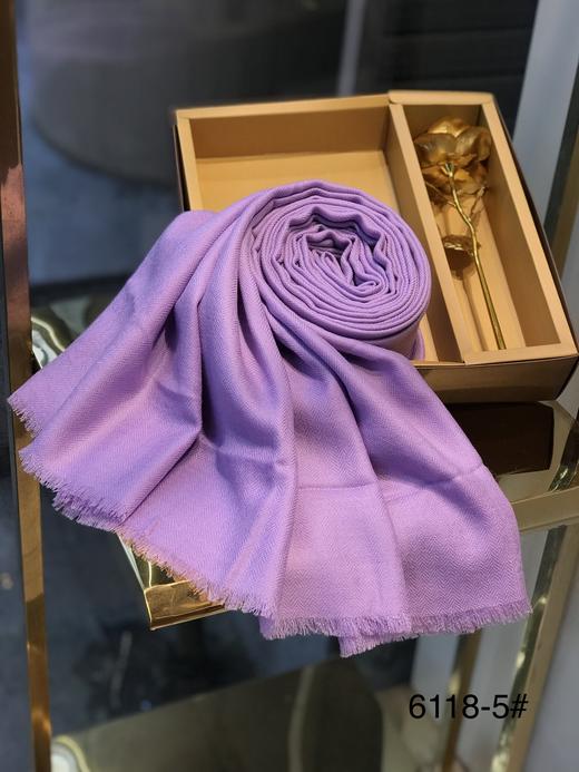 优品堂《婉丽》100％羊毛围巾披肩两用 商品图3