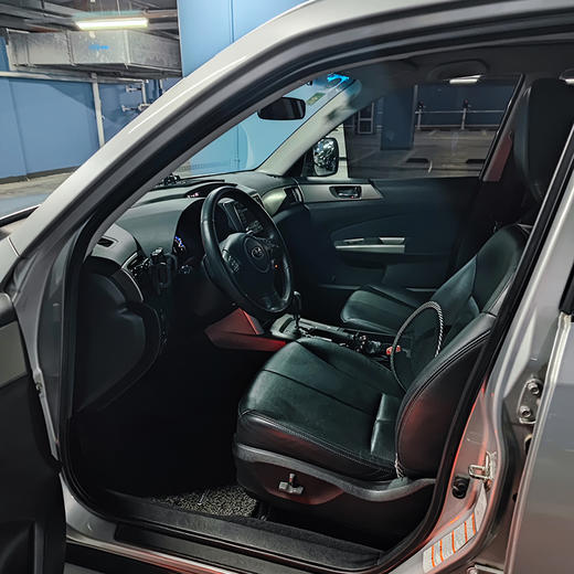 斯巴鲁 森林人 2.0XS 自动豪华版 【长租-北京】 商品图5