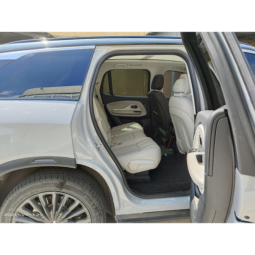 蔚来 ES8 355KM 基准版 七座版 【月租-深圳】 商品图7