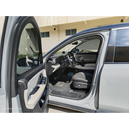 蔚来 ES8 355KM 基准版 七座版 【月租-深圳】 商品图4