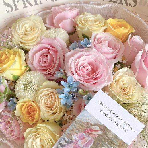 《春日花园》粉玫瑰俄式混搭花束 商品图2