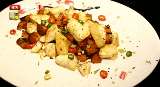 金瓜炒脆膜-馒头