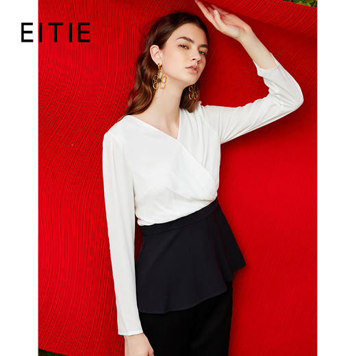 EITIE爱特爱气质通勤职业撞色V领显瘦收腰上衣女C2113814 商品图1
