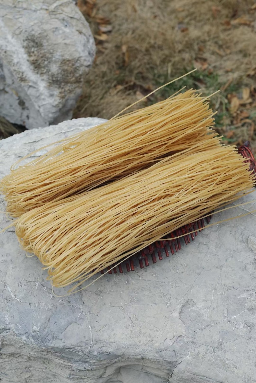 百里小厨地瓜粉条宽细都有纯手工无凝胶无添加四斤装包邮1015