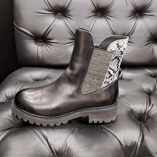 LFGJ 0126 秋冬新款真皮平底复古马丁靴 商品图7