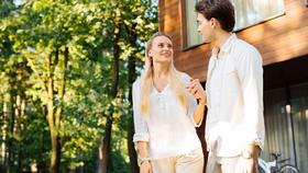 婚姻有两种，一种叫搭伙，一种叫余生