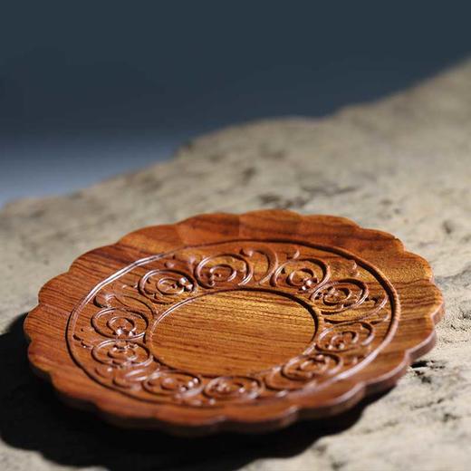 时尚卷莲纹杯垫° 酸枝 商品图1