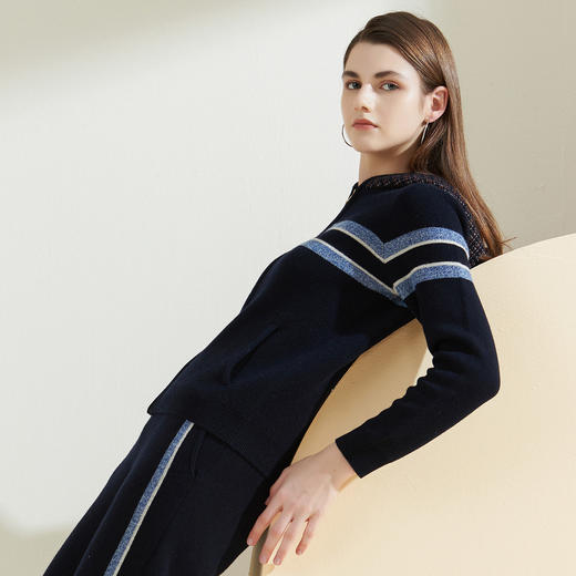 METTE羊绒世家21年秋冬新品女士纯羊绒开衫休闲运动连帽针织外套 商品图2