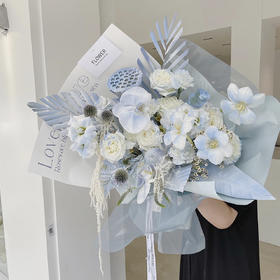 《绽放》喷染混搭花束