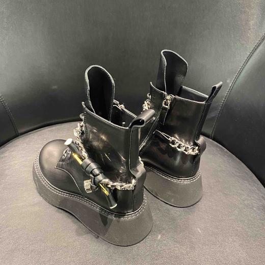 LFGJ  3875   新款真皮英伦链子松糕底加绒马丁靴短靴女 商品图3