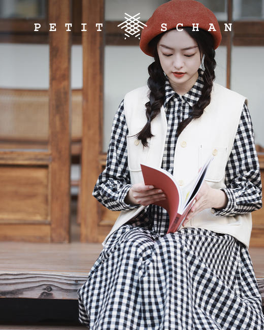 PETIT SCHAN小闪 CLO#048 Young Face 致青春 日本进口双面磨毛棉麻混纺法式翻领秋冬款连衣裙 商品图3