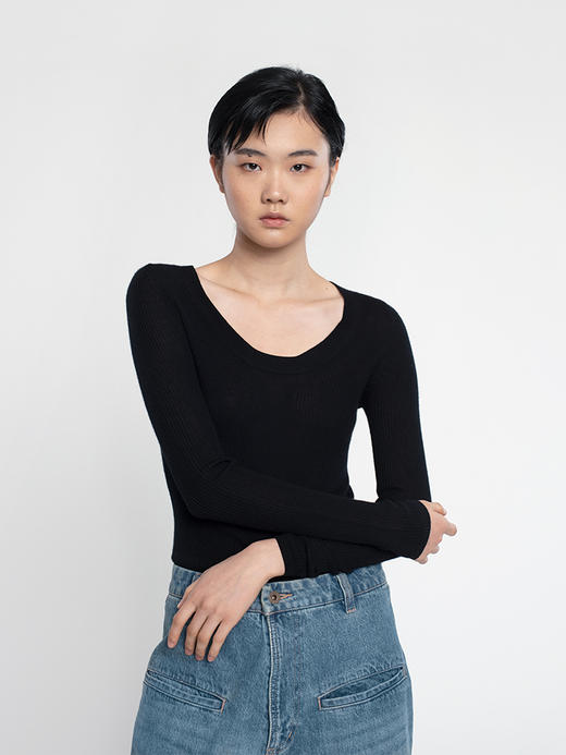 女士2021新款精纺阿拉善山羊绒圆领套头衫 商品图0