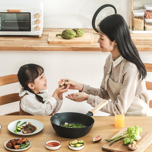 【亲爱的客栈同款 德国红点大奖】悦味全新升级元木系列创意锅具 多功能不粘锅厨房套装 商品图4