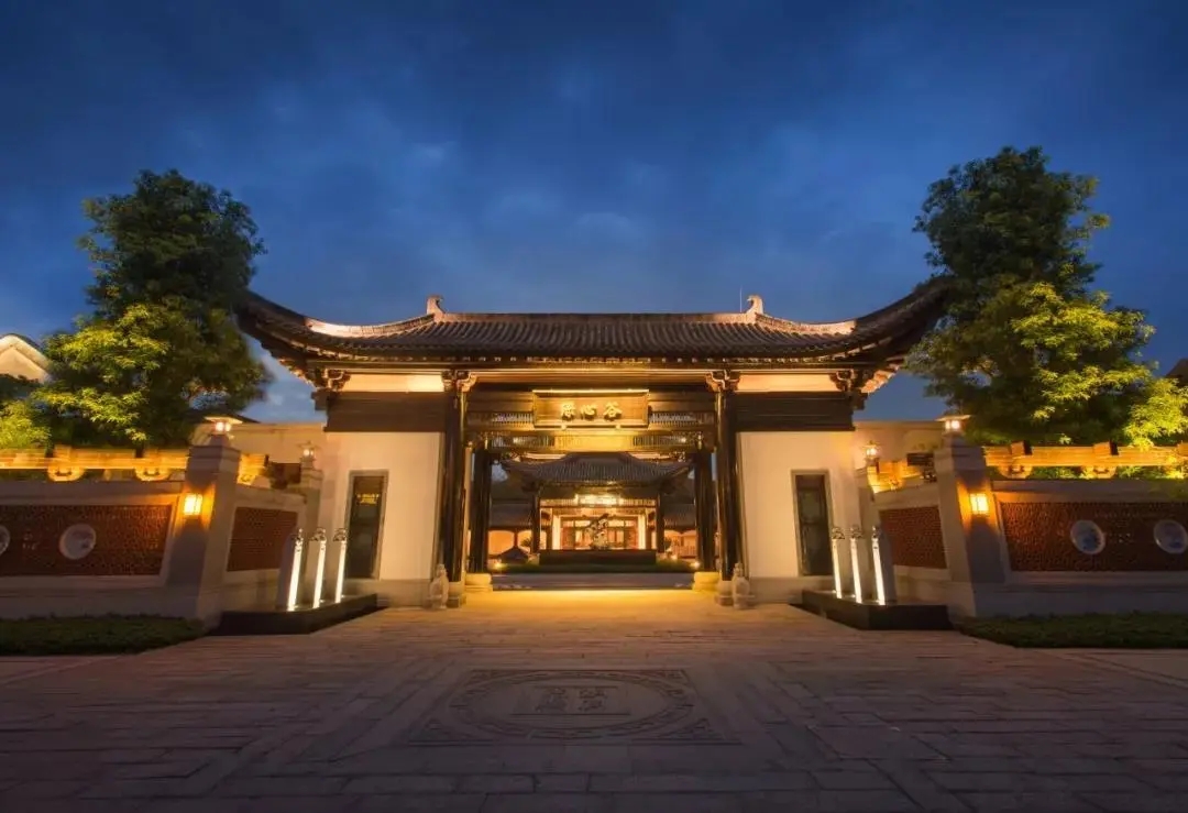景区内主题客栈,五星酒店丽景酒店酒景踏青套票,住主题客栈,酒店 玩