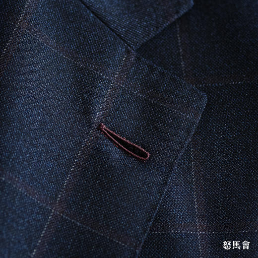 Stylbiella Knight  澳洲美丽诺羊毛360克高克重藏蓝色窗格纹全麻衬套装 商品图4