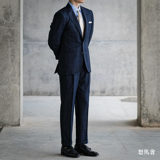 Stylbiella Knight  澳洲美丽诺羊毛360克高克重藏蓝色窗格纹全麻衬套装 商品图1