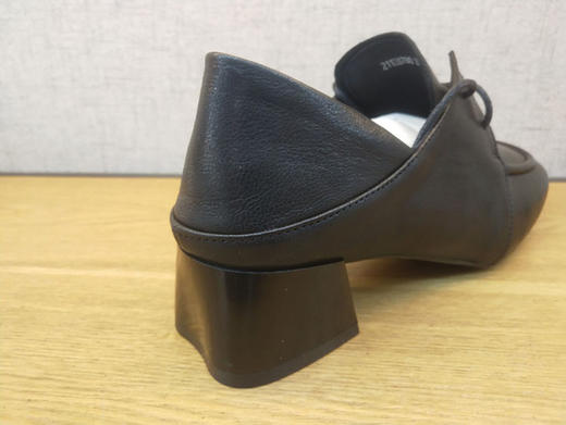 豪行休闲鞋女2021年新款春款潮网红方头单鞋21128780正品中跟系带 商品图5