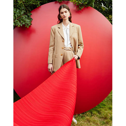 EITIE爱特爱秋季新款时尚帅气中性挺括翻领单排扣西装外套女C2103804 商品图1