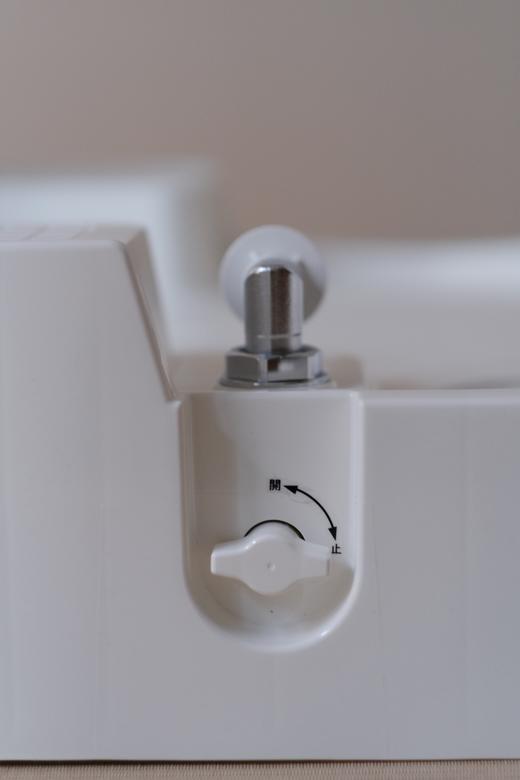 日本进口公寓房滚筒洗衣机垫高底座新款自带进水龙头TRF640 商品图3