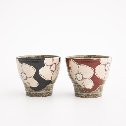 【虚空藏窑】日本原产虚空藏窑浪漫樱花红黑手工对杯 商品图1