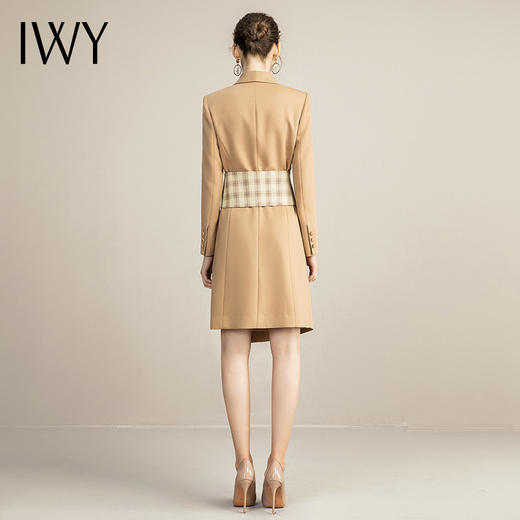 IWY/主持人同款显瘦职业连衣裙女长袖高端工作服时尚气质名媛卡其西服正装OL 213157Q1 商品图5