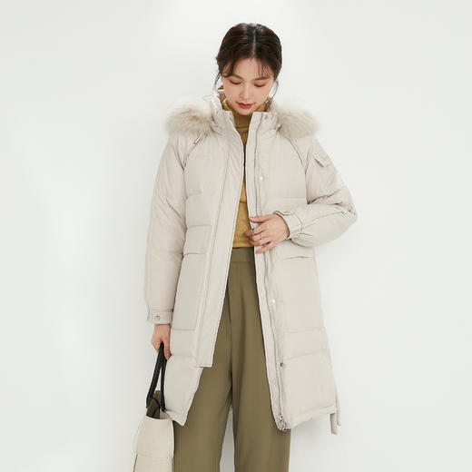 【服饰鞋包】纯色连帽中长款女装加厚款狐狸毛白鸭绒羽绒服 商品图1