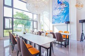 武汉慢姑娘黄金海岸8号馆