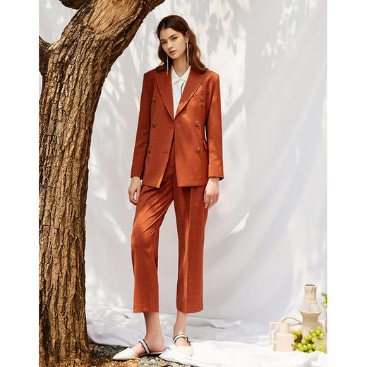 EITIE爱特爱秋季新款时尚气质收腰双排扣显瘦复古西装外套女C2103802 商品图1