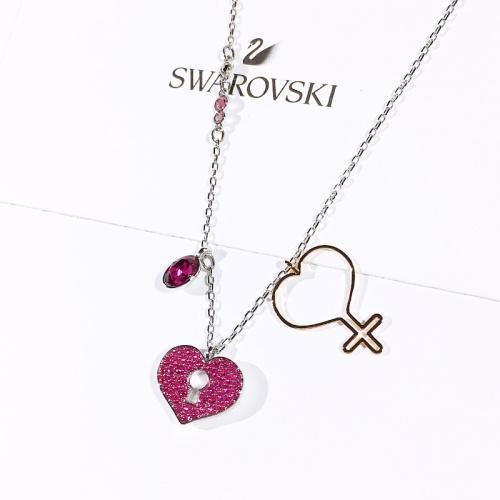 Swarovski/施华洛世奇女士仿水晶红唇项链吊坠爱心锁项链礼物送女友 5409469 商品图3