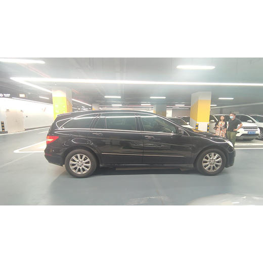 奔驰 R级 R 350L 4MATIC 【月租-深圳】 商品图3