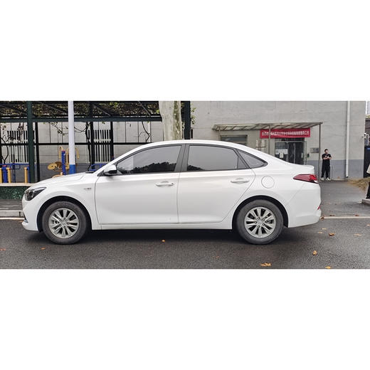 现代 悦动 1.6L 自动悦值版 【长租-北京】 商品图3