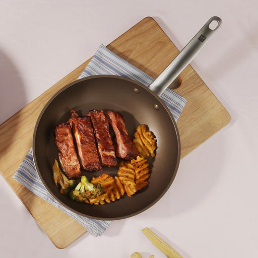 ZW-EY103 ZWILLING Enjoy 28cm 深煎锅 （粉色）运输型包装 商品图4