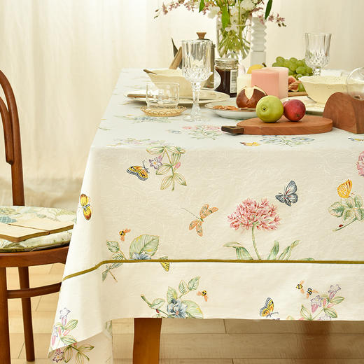蝴蝶与兰花简约小清新餐厅桌布 商品图1