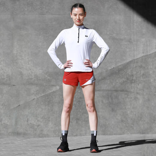 身体智慧 BODYWIT 女款 羽感温控速干保温透气长袖T恤 吸湿排汗 商品图1