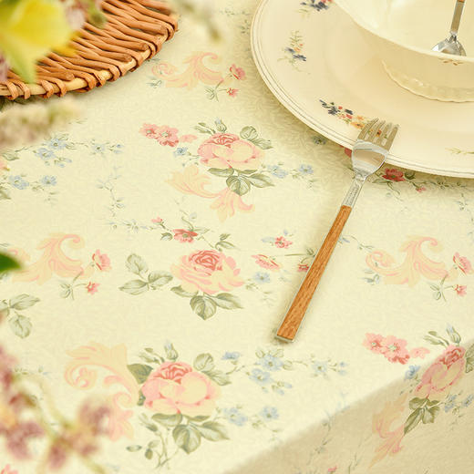 复古蔷薇轻奢风布艺餐厅桌布 商品图3