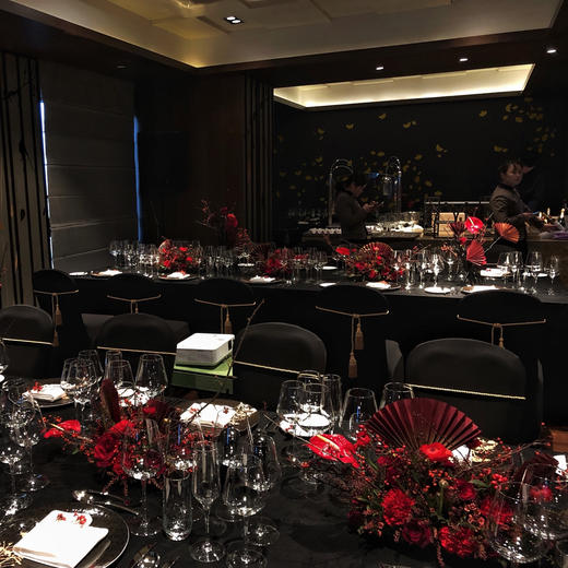 《梅》 年庆西餐桌花设计 商品图1