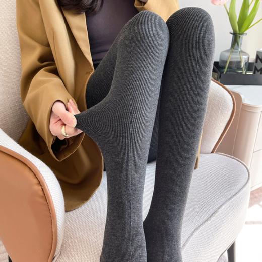 【超值两条装 超保暖打底袜】 竖条螺纹显瘦外穿打底裤 加厚 羊胎绒质感 微压显瘦 提臀高腰 不易起球、褪色、勾丝、变形 商品图10