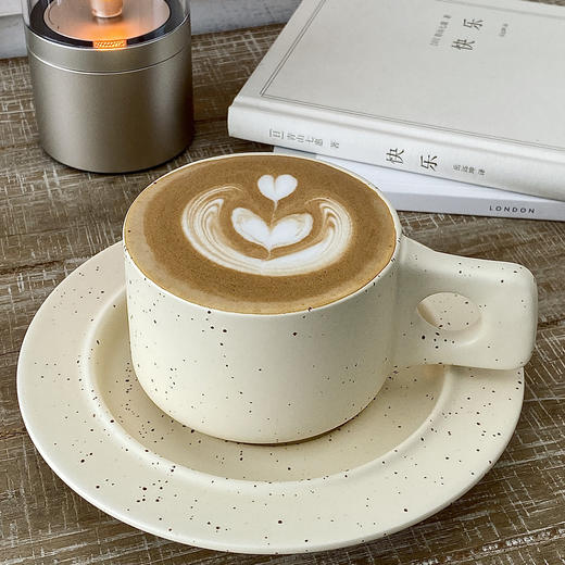 泼墨粗陶手工杯 · 艺术家居 单只 商品图1