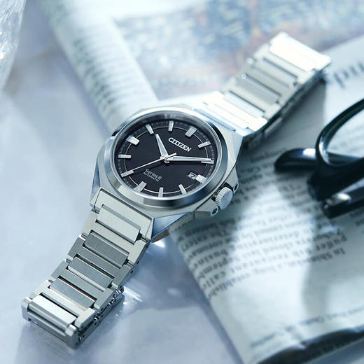 西铁城日本正品全新Series8系列商务休闲日历机械表NB6010-81E 商品图4