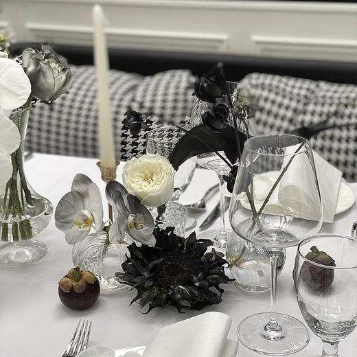 《蝶》蝴蝶兰西餐桌花设计 商品图1