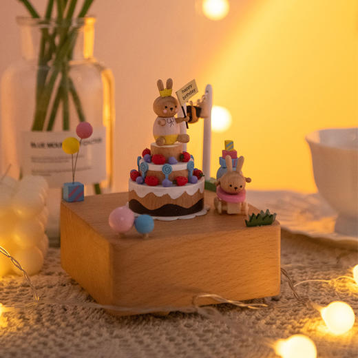 猫的天空之城八音盒《生日蛋糕》音乐盒木质生日礼物礼盒生日快乐送女友送闺蜜 商品图1