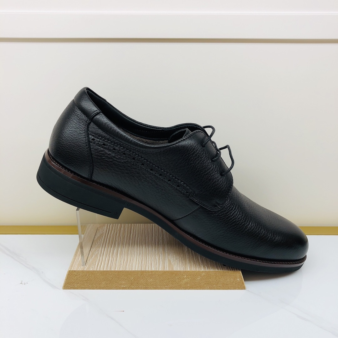 5楼crown皇冠男鞋 意大利进口真皮棉鞋 2802a841a9 吊牌价1880元 特惠