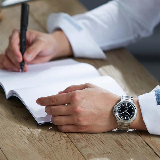 西铁城日本正品全新Series8系列商务休闲日历机械表NB6010-81E 商品图7